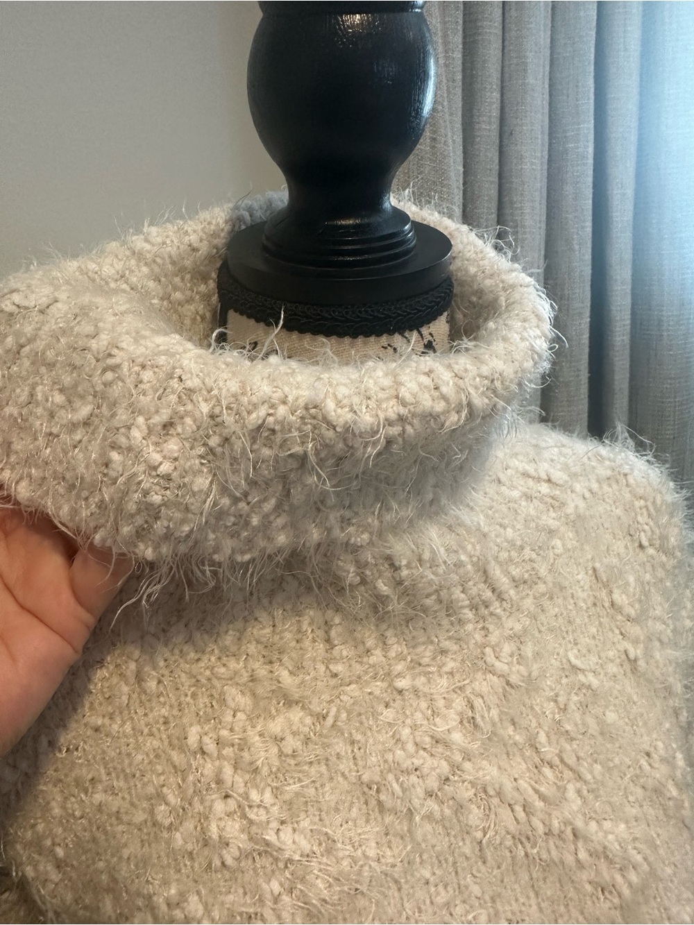 Zara Cream Fuzzy Turtleneck Sweater - Picture 2 of 4